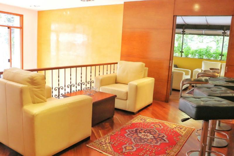 Hotel Emaus Bogota Bagian luar foto