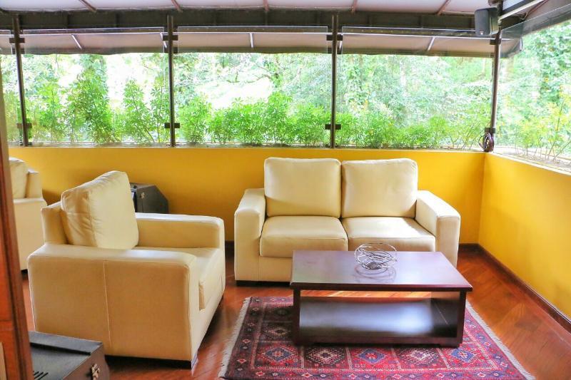 Hotel Emaus Bogota Bagian luar foto