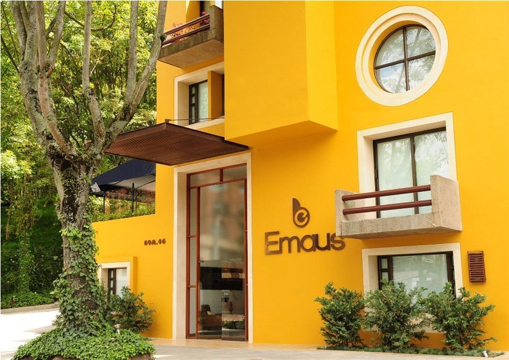 Hotel Emaus Bogota Bagian luar foto
